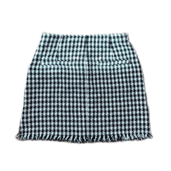ZARA Black White Tweed Mini Skirt
short Plaid Size S - Picture 3 of 8